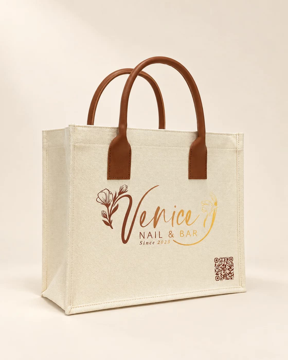 Túi canvas kem quai da nâu in logo ánh vàng Venice Nail & Bar