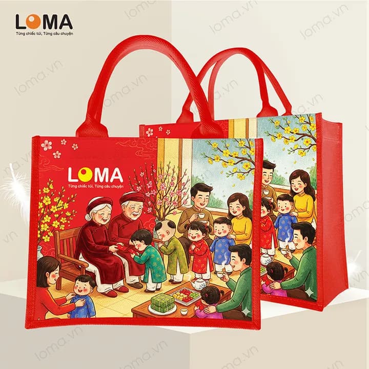 Mẫu 1: Gia đình sum họp chúc Tết ông bà
