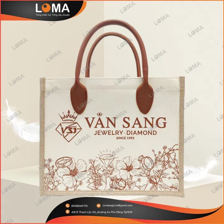 Mẫu 6: Trang sức kim cương và hoa lá